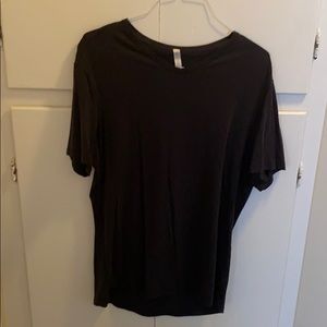 Lululemon black men’s XL v neck